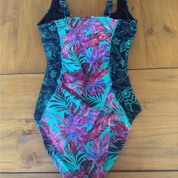 Sundance Women's Tropical Kailani Ruched One Piece Small - Picture 4 of 4